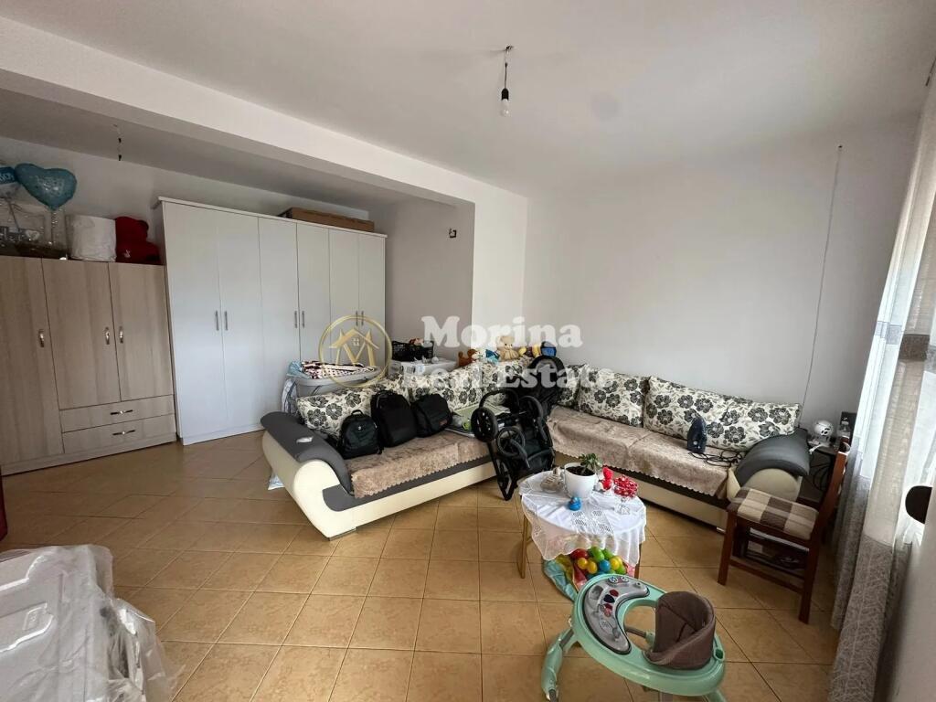 Affitto, Ingresso Privato 2+1, Stazione Ferroviaria – Nuovo Viale, 450 euro/mese