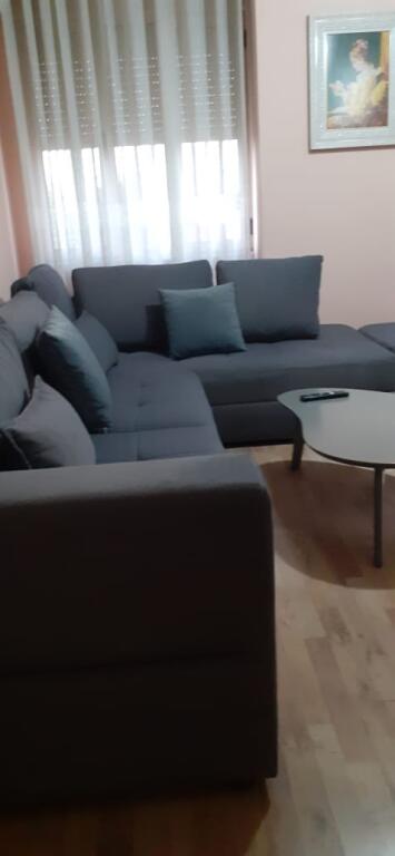 Jepet me qira apartament 2+1! Komuna Parisit. 600 Euro