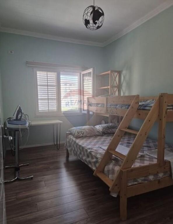 Jepet per qira apartament 2+1 prane Rruga Elbasanit