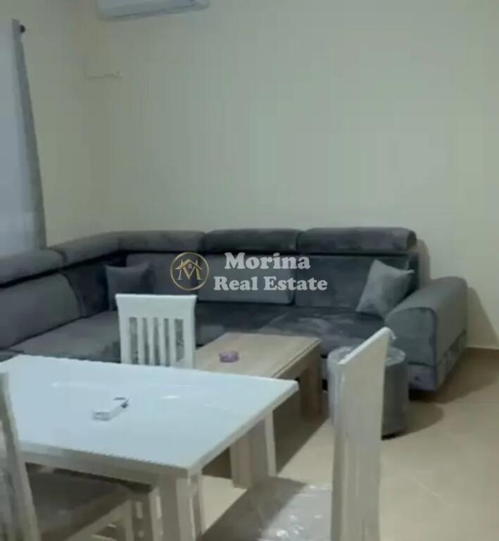 Affitto, Ingresso Privato 2+1, Sauk Vecchio, 450 euro/mese