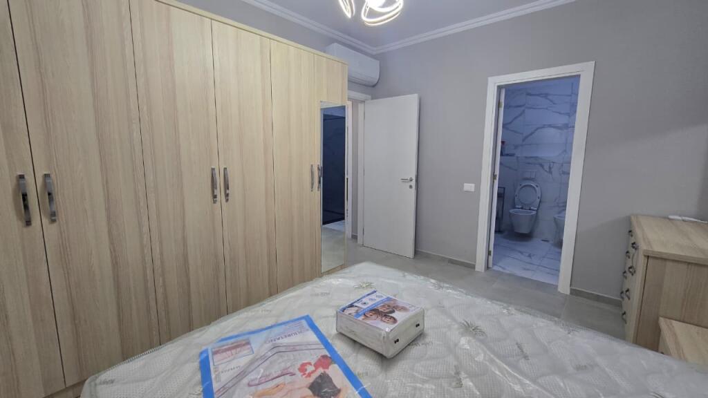 Apartment (2+1+2) plus parking space for rent, Dry Lake