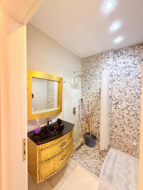 📌 Apartment 1+1 with sea view for rent in Lungomare, Vlora