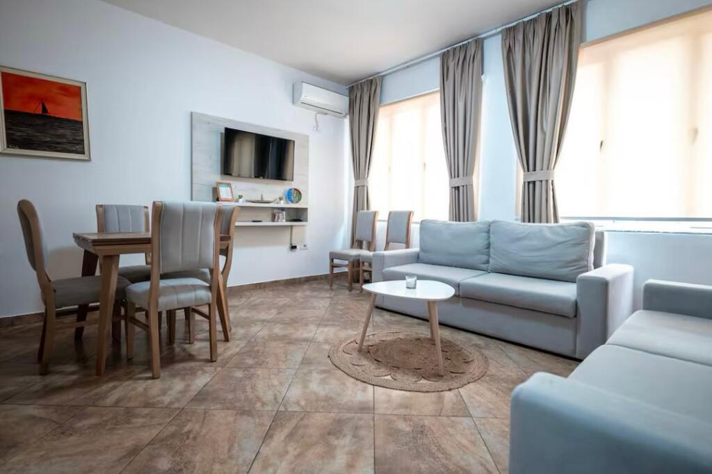 2+1 for rent at Kodra e Diellit