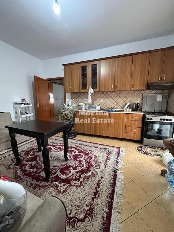 Affitto, Ingresso Privato 2+1, Stazione Ferroviaria – Nuovo Viale, 450 euro/mese