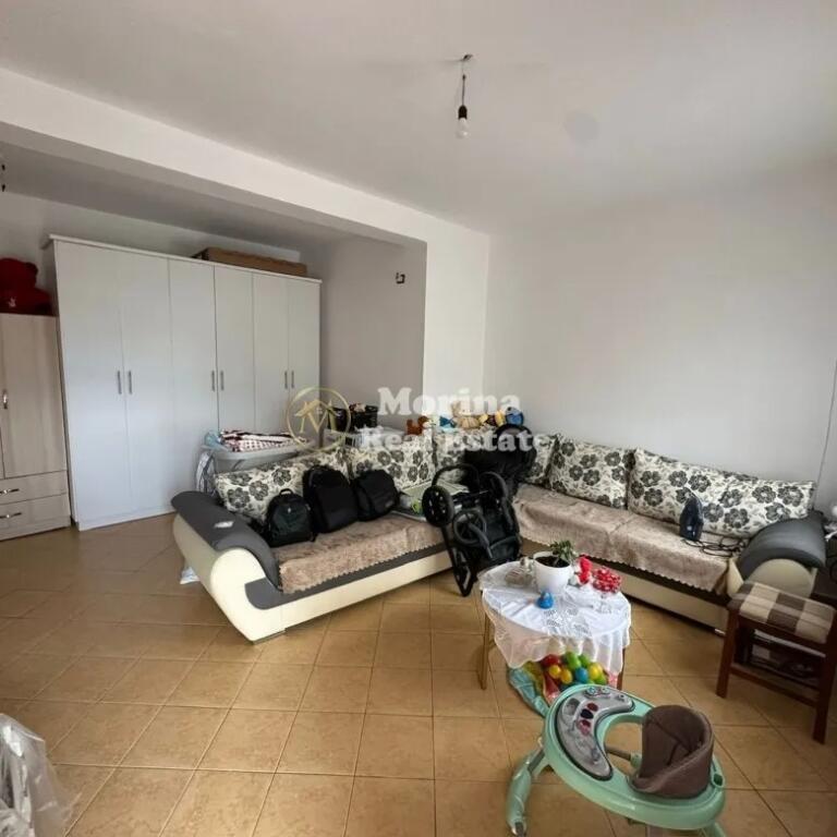 Affitto, Ingresso Privato 2+1, Stazione Ferroviaria – Nuovo Viale, 450 euro/mese