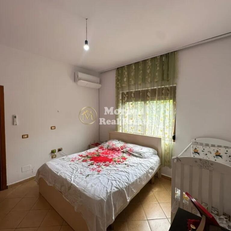 Affitto, Ingresso Privato 2+1, Stazione Ferroviaria – Nuovo Viale, 450 euro/mese