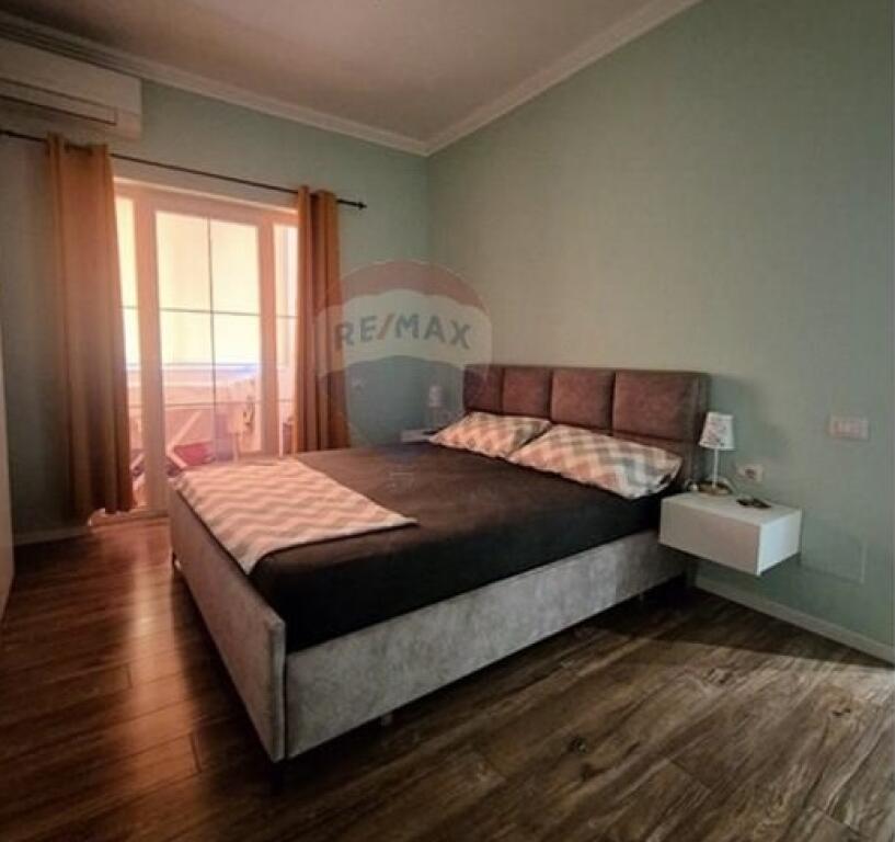 Jepet per qira apartament 2+1 prane Rruga Elbasanit
