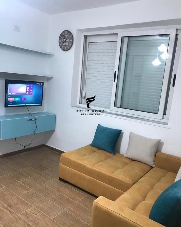 SHITET GARSONIERE 20 M2 ISH RESTORANT DURRESI 55.000 EURO