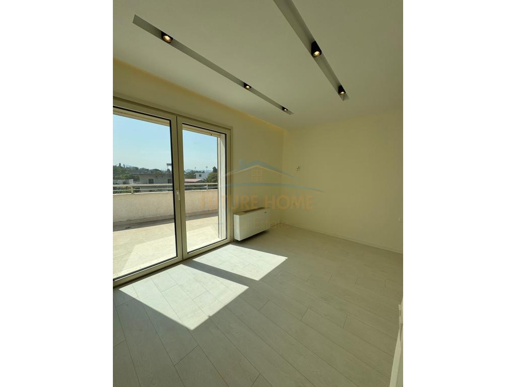 For sale, 3+1 Apartment, Tufine, Tirane.