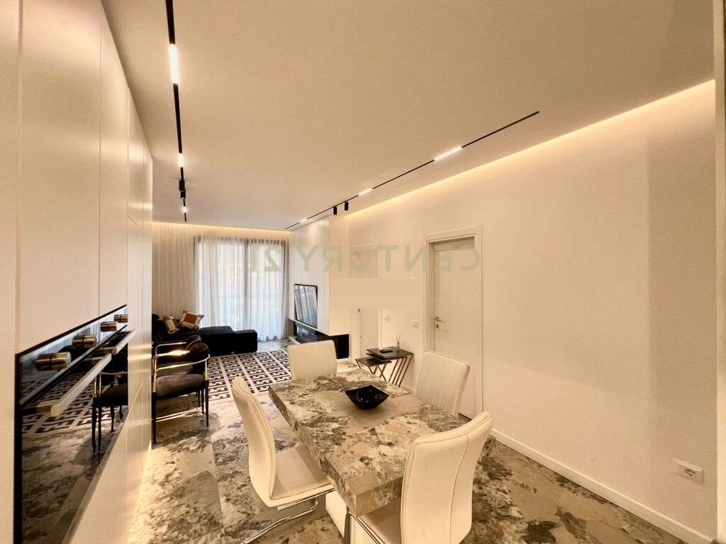 JEPET ME QERA, APARTAMENT DELUXE 1+1 me POST PARKIMI &amp; PAMJE