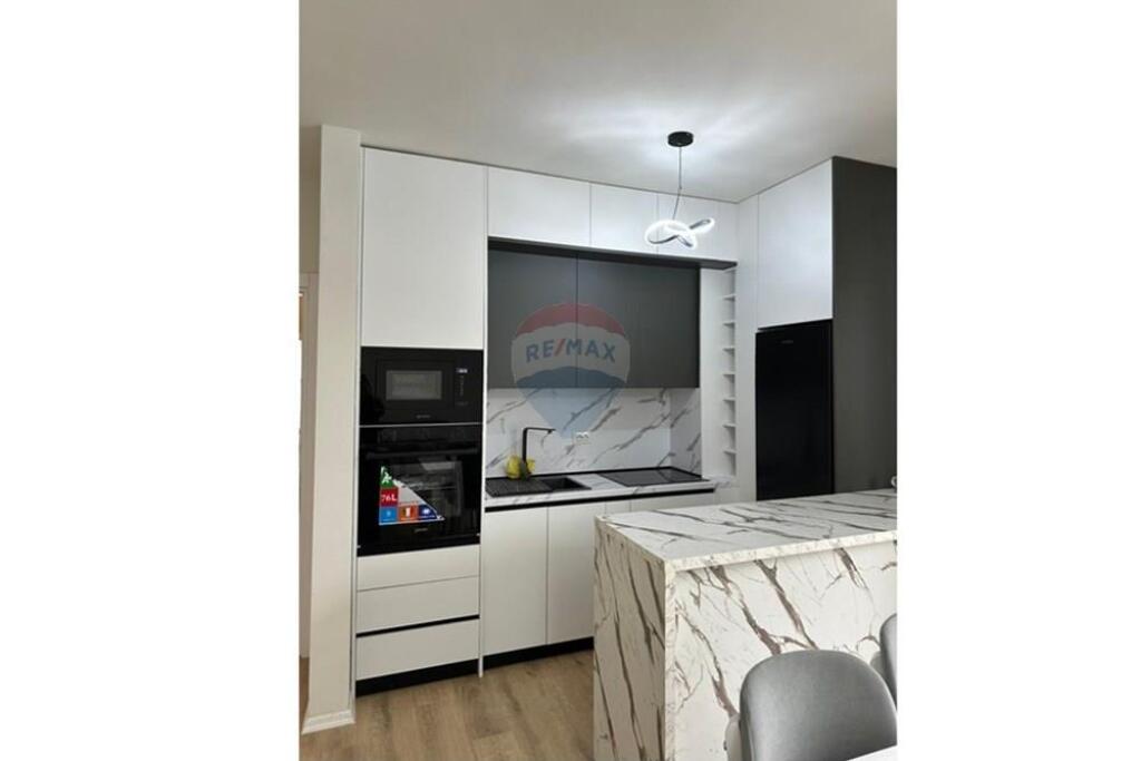 Apartament 3+1 me qira univer city