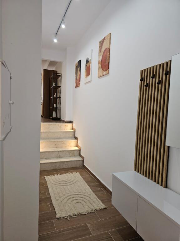 APARTAMENT 2+1 PER SHITJE NE FRESK