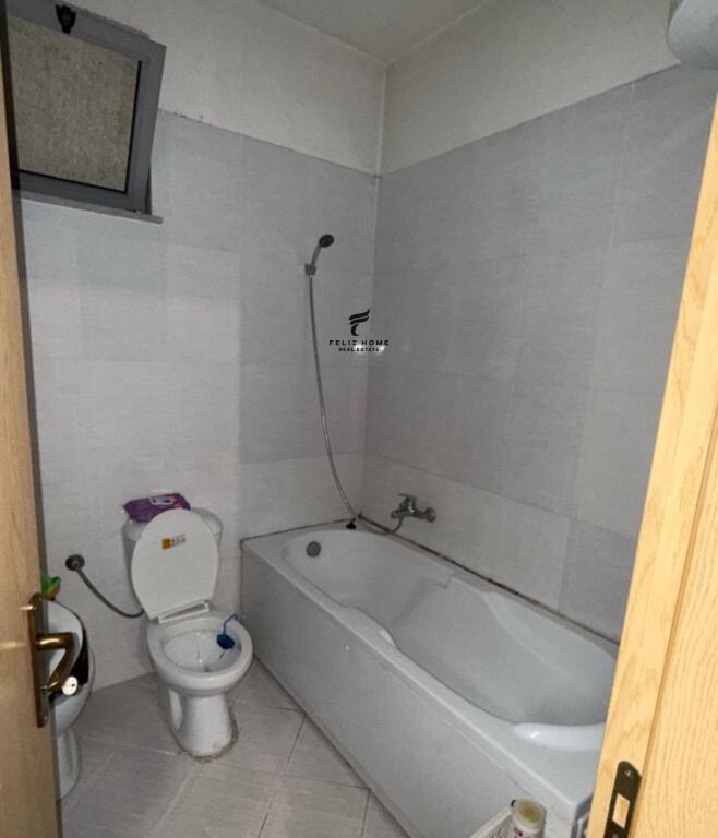 APARTAMENT ME QERA 2+1 ASTIR 48.000 LEKE