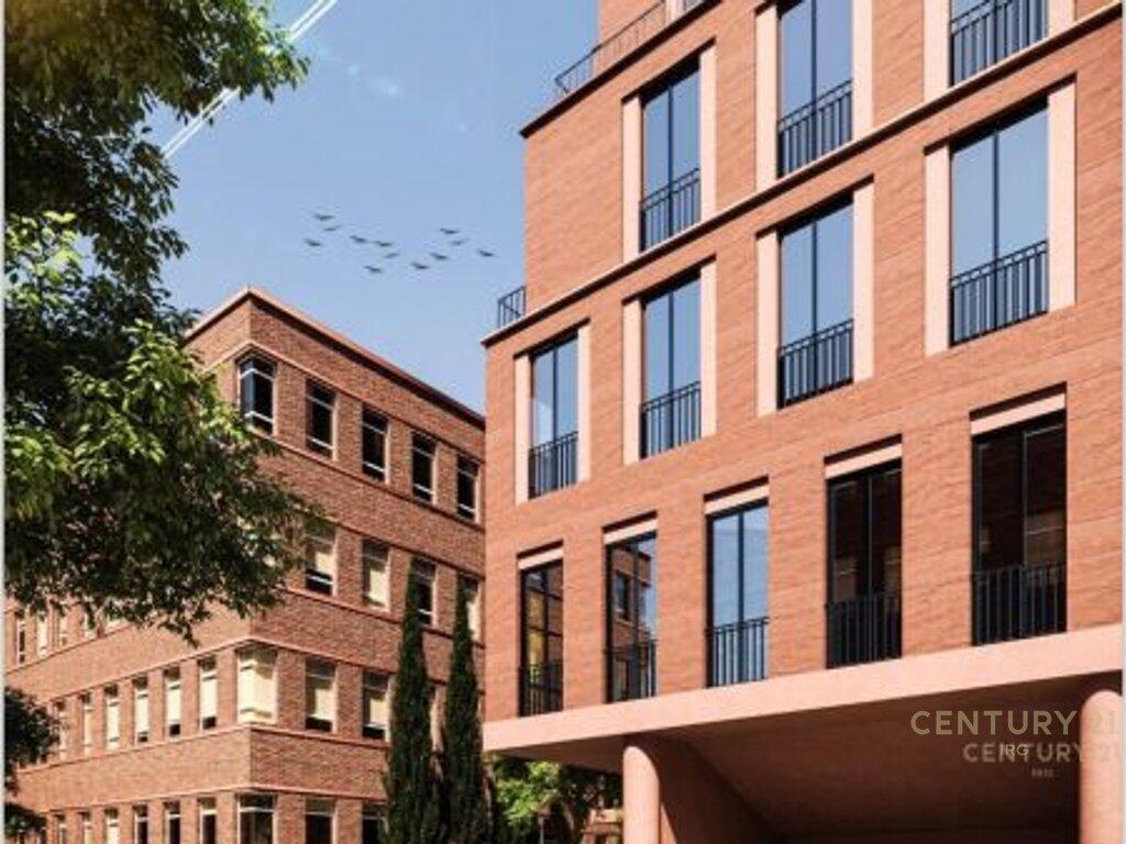 Apartament 2+1+2 Modern 🏢 në Shkollën e Kuqe – Komfort dhe Hapësirë!