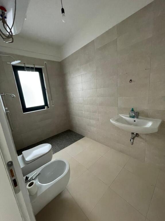 Jepet me qira 2+1+2+parkim BOSH TE GREEN CITY 550€