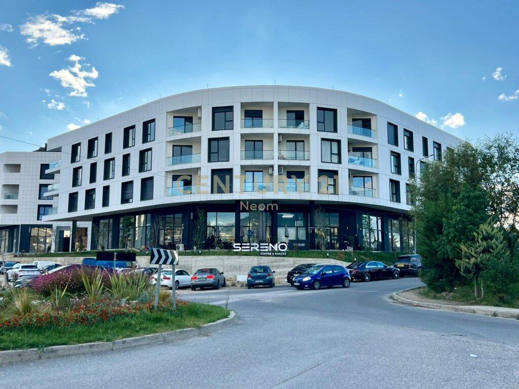 Qira – Apartament Deluxe 1+1 me Post Parkimi dhe Pamje nga Liqeni Artificial🌿