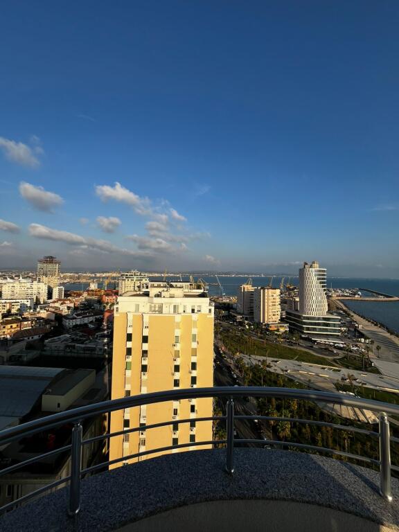 SHITET SUPER APARTAMENT 3+1+2 NE VOLLGA DURRES
