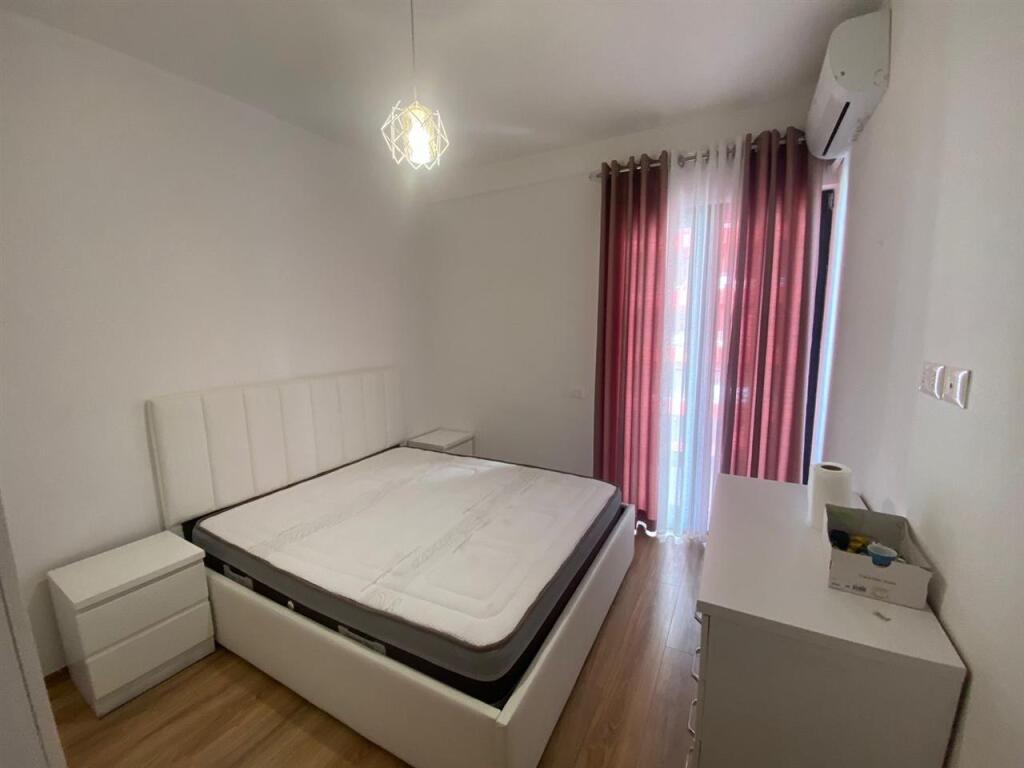 Apartment 2+1 for rent at Arlis, Pharmacy 10