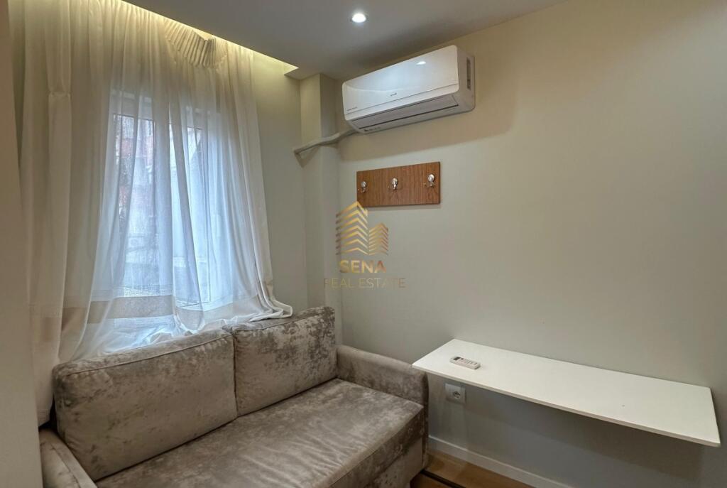 Qira, Apartament 1+1, Myslym Shyri, 50,000 Lek