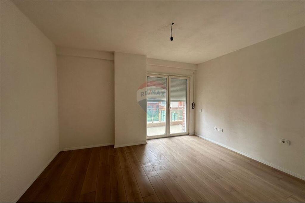 JEPET ME QIRA APARTAMENT 1+1, KOMPLEKSI GREEN CITY
