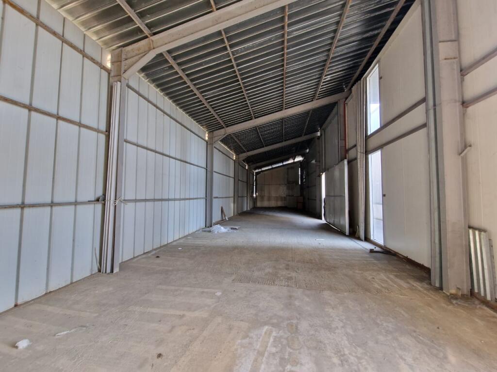 Capannone City Park in affitto