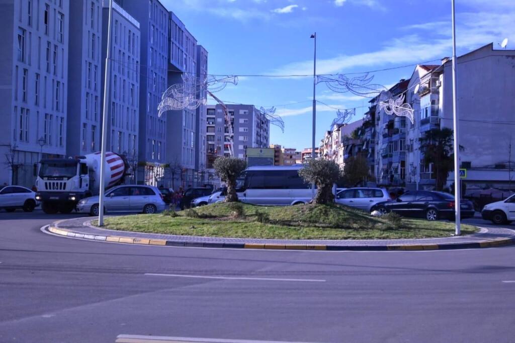 Rent, Apartment 1+1, Commune of Paris, Tirana