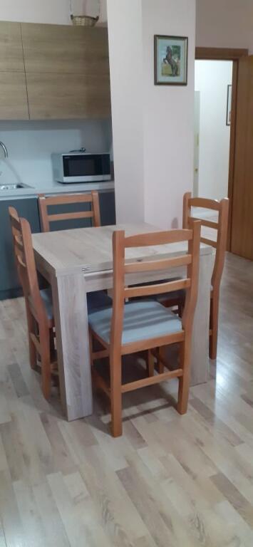 Jepet me qira apartament 2+1! Komuna Parisit. 600 Euro