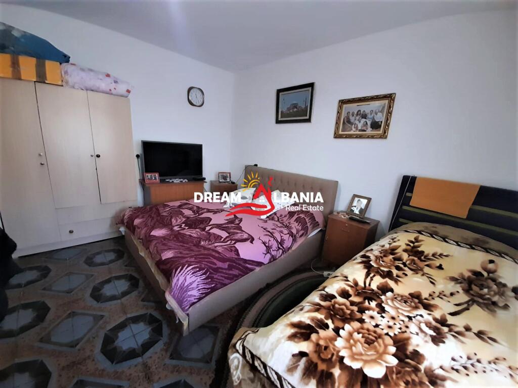 Private house for sale in the Kombinat area (ID 4141018)
