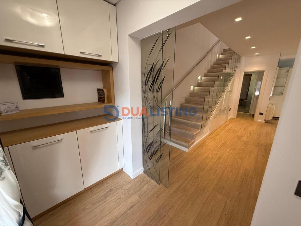 VILE MODERNE me OBORR &amp; 3 POSTE PARKIMI , REZIDENCA COLOMBO 2!