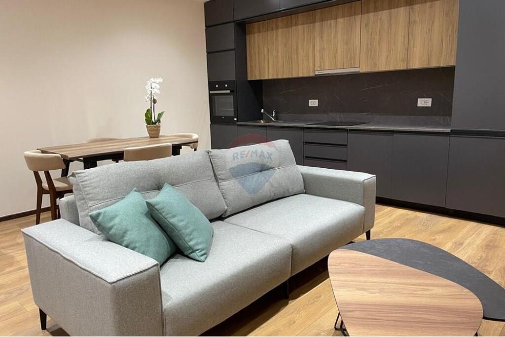 Apartment 1+1 for Rent Skenderbej Square