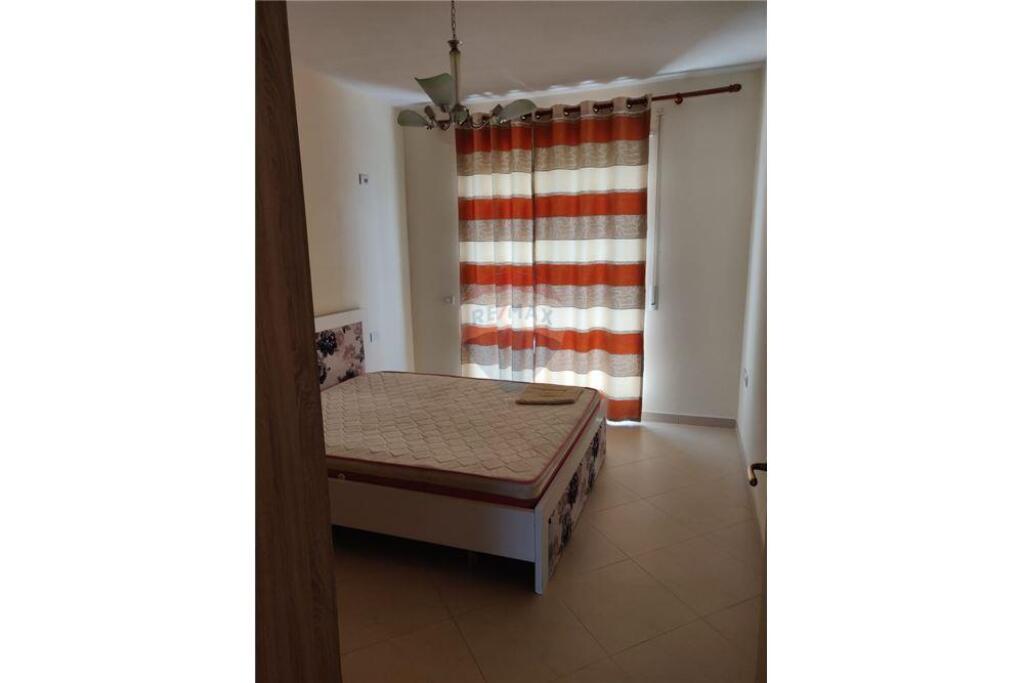 Apartment 1+1 for rent on Peti street!