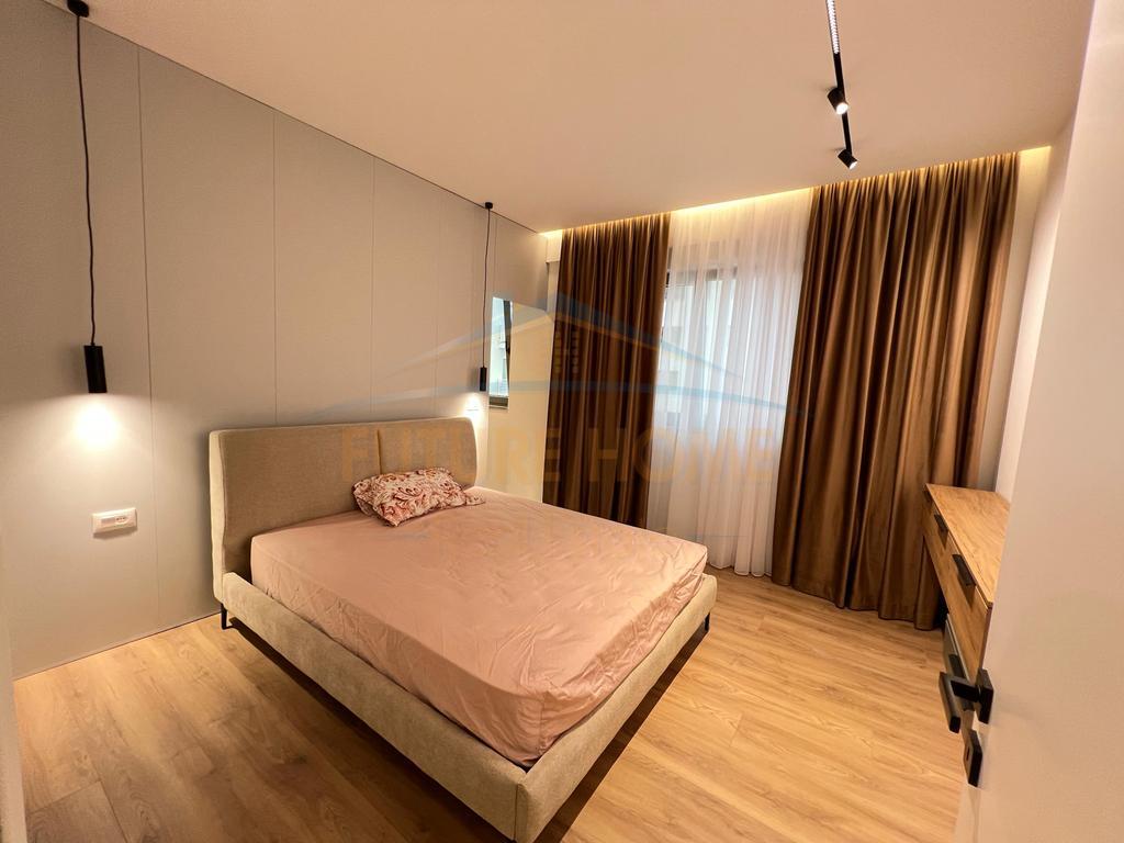 For sale, 2+1 Apartment, Aviation Field, Tirana.