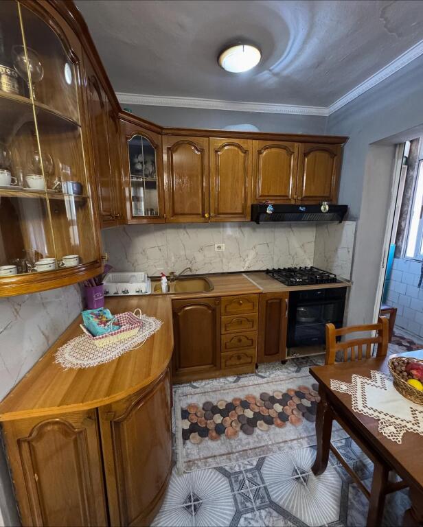💥Shitet apartament 1+1 afer qendres,Kavaje💥