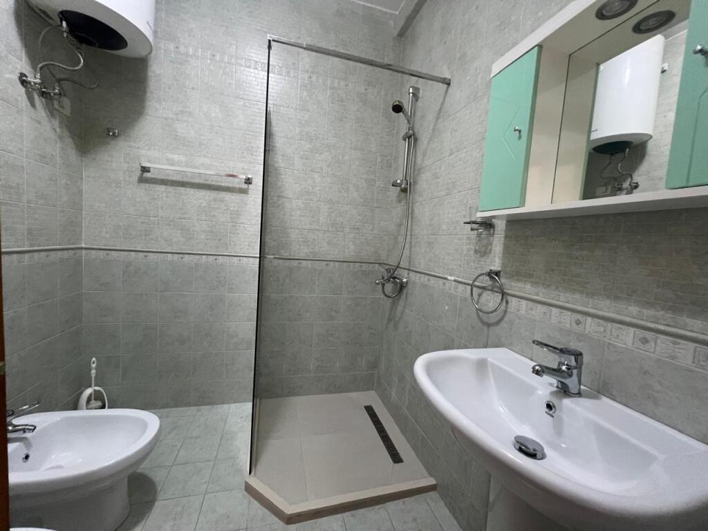 Apartament 2+1 me Qera 📍Kika 2 📌750€ bruto