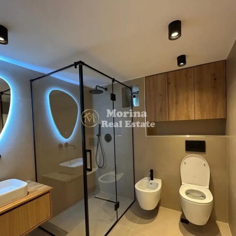 Qera, Apartament 2+1, Tregu Elektrik 700 euro/muaj