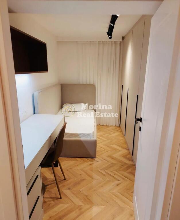 Qera, Apartament 2+1, Tregu Elektrik 700 euro/muaj