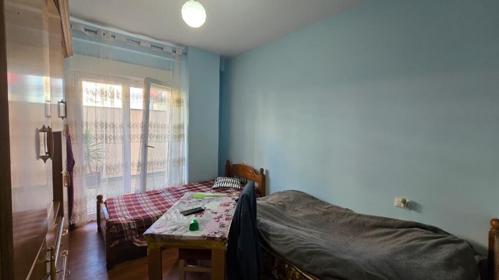 Apartment 2+1 with super veranda for sale in Yzberisht