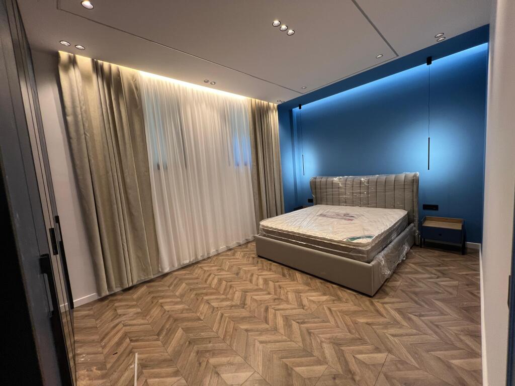 Jepet me qira apartament 2+1, “Kodra e Diellit”, Tiranë