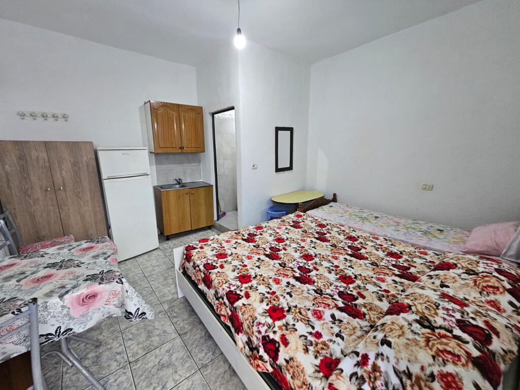 🏨 SHITET VILË–HOTEL NË PLAZH, DURRËS (PRANË URËS SË DAJLANIT)