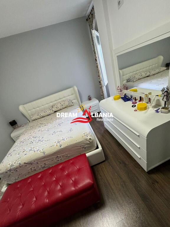 Apartament  2+1 me Qera ne Kinostudio pas policise rrugore , Tirane ID (42215060)