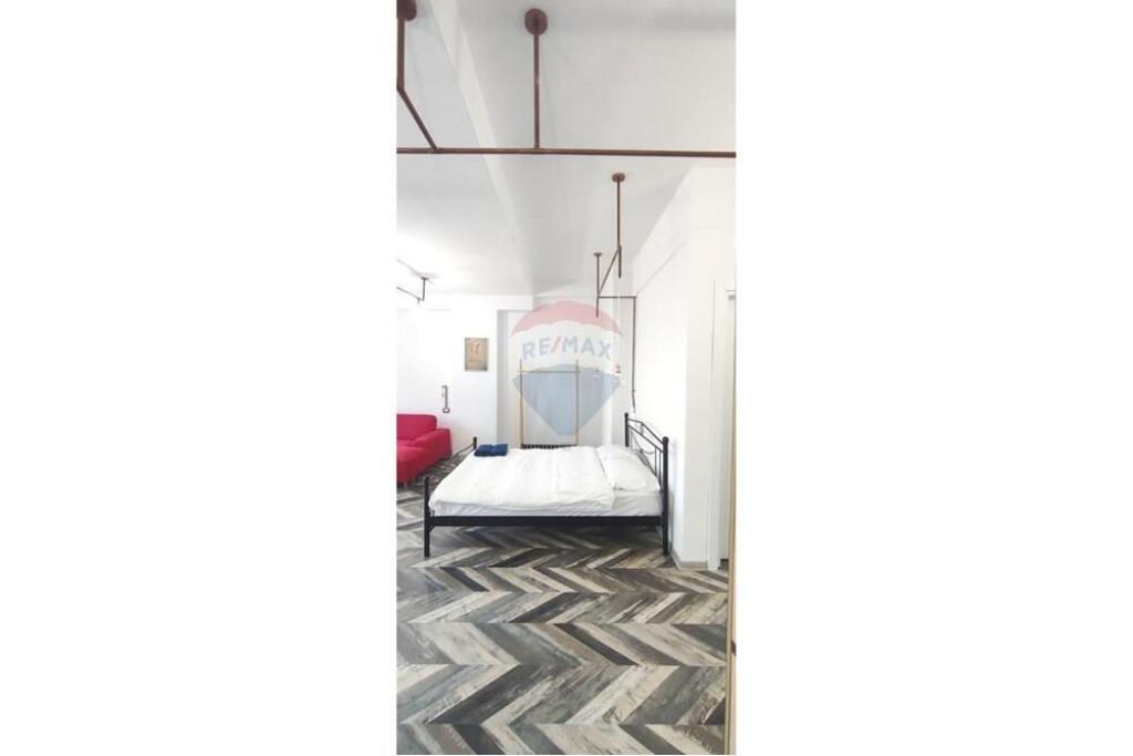 Bulevardi i Ri, Tirana, Apartment for Rent!