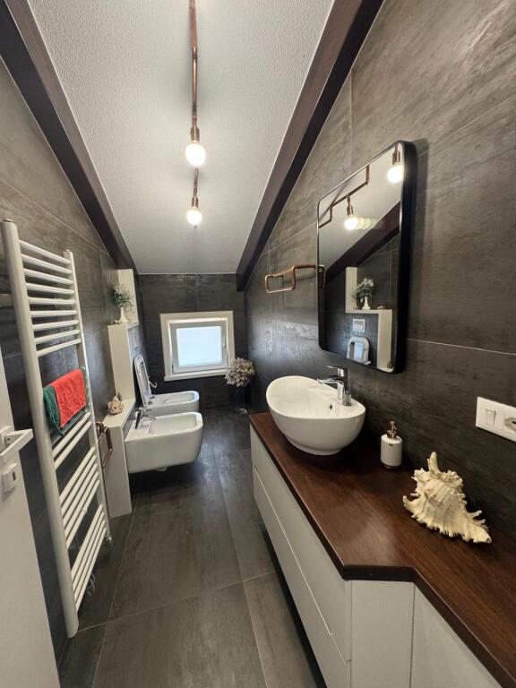 🌿 Penthouse for Rent – Secret Garden Residence, TEG