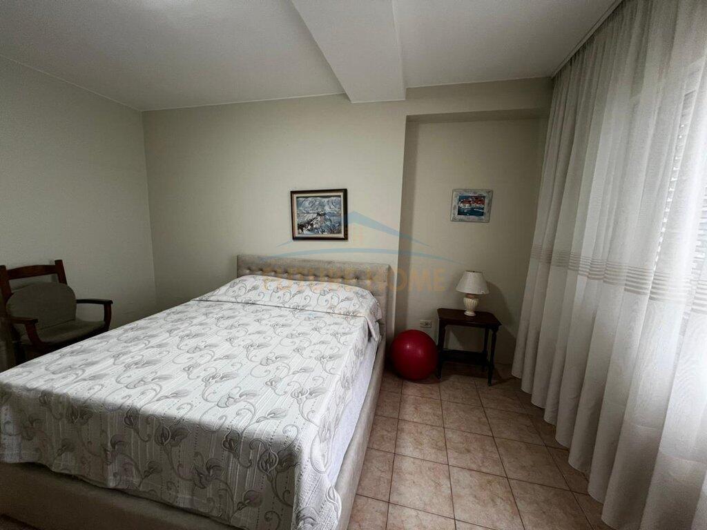 Qira, Apartament 2+1, Sheshi Wilson, Tiranë