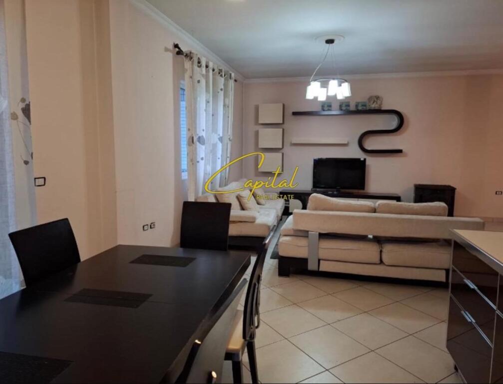 APARTAMENT ME QERA 3+1 SELITE 620 EURO