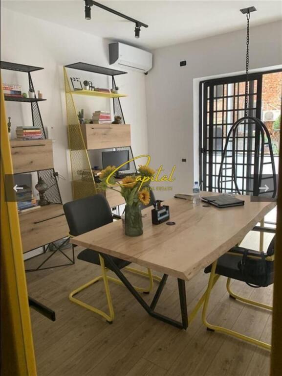 OFFICE FOR RENT 112 M2 DURRES ROAD 100,000 LEKE