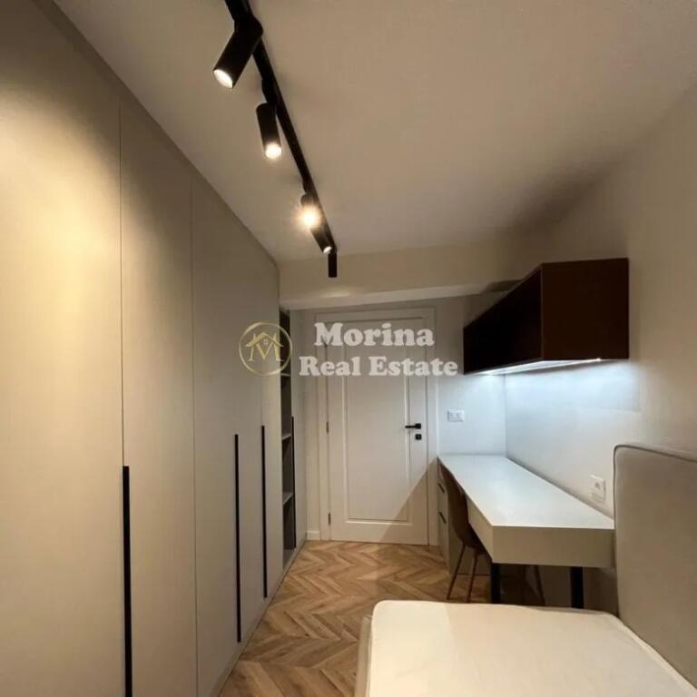 Qera, Apartament 2+1, Tregu Elektrik 700 euro/muaj