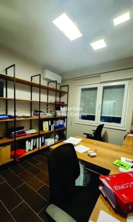 Affitto, Locale Commerciale, al Lago Artificiale, 850 Euro/Mese