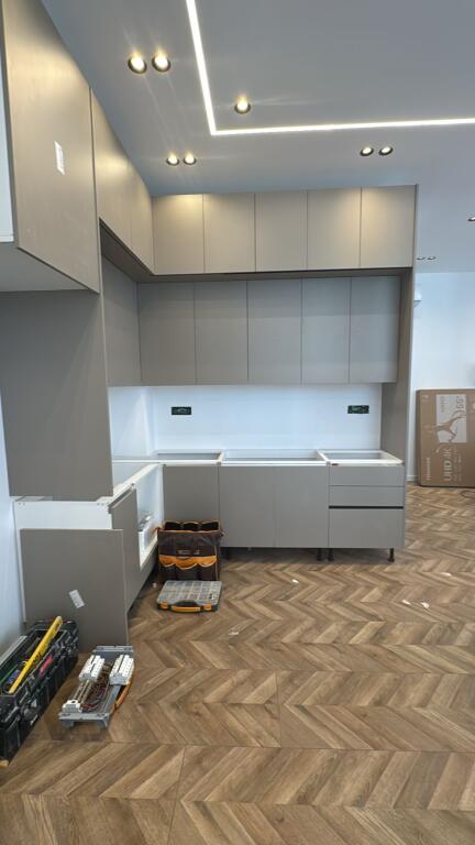 JEPET ME QERA APARTAMENT 1+1 80.000 LEKE KODRA E DIELLIT