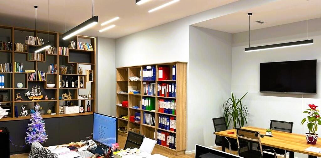 1+1 Space for Sale for Shop or Office in Magnet Complex, 21 Dhjetori