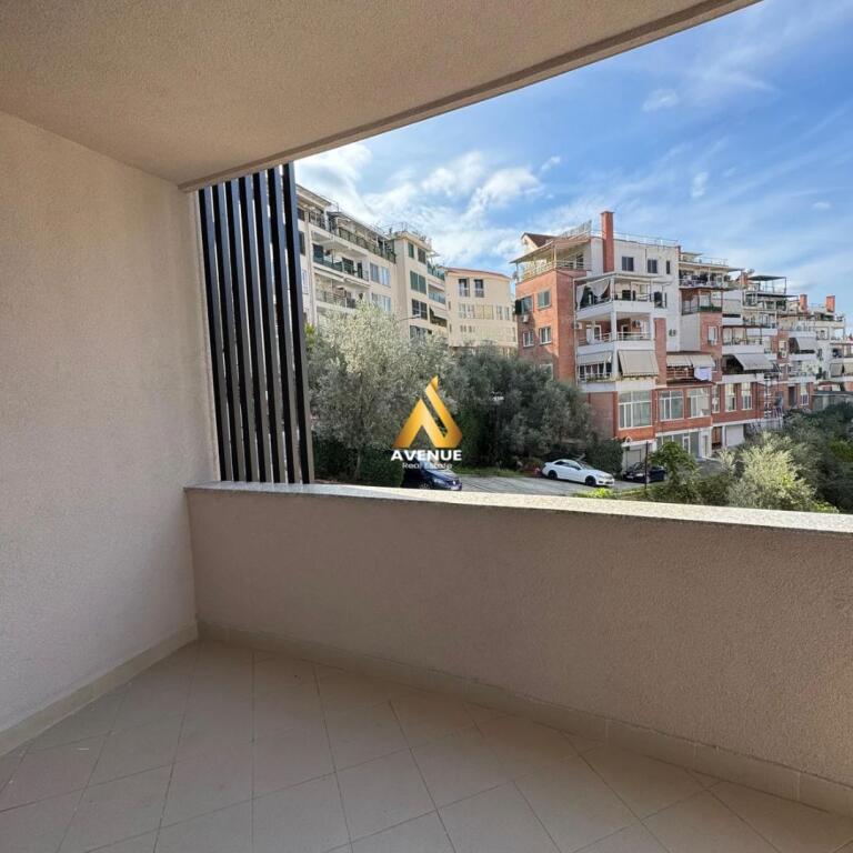 JEPET ME QIRA APARTAMENT MODERN 2+1+2 BALLKONE  KODRA E DIELLIT 1, TIRANE